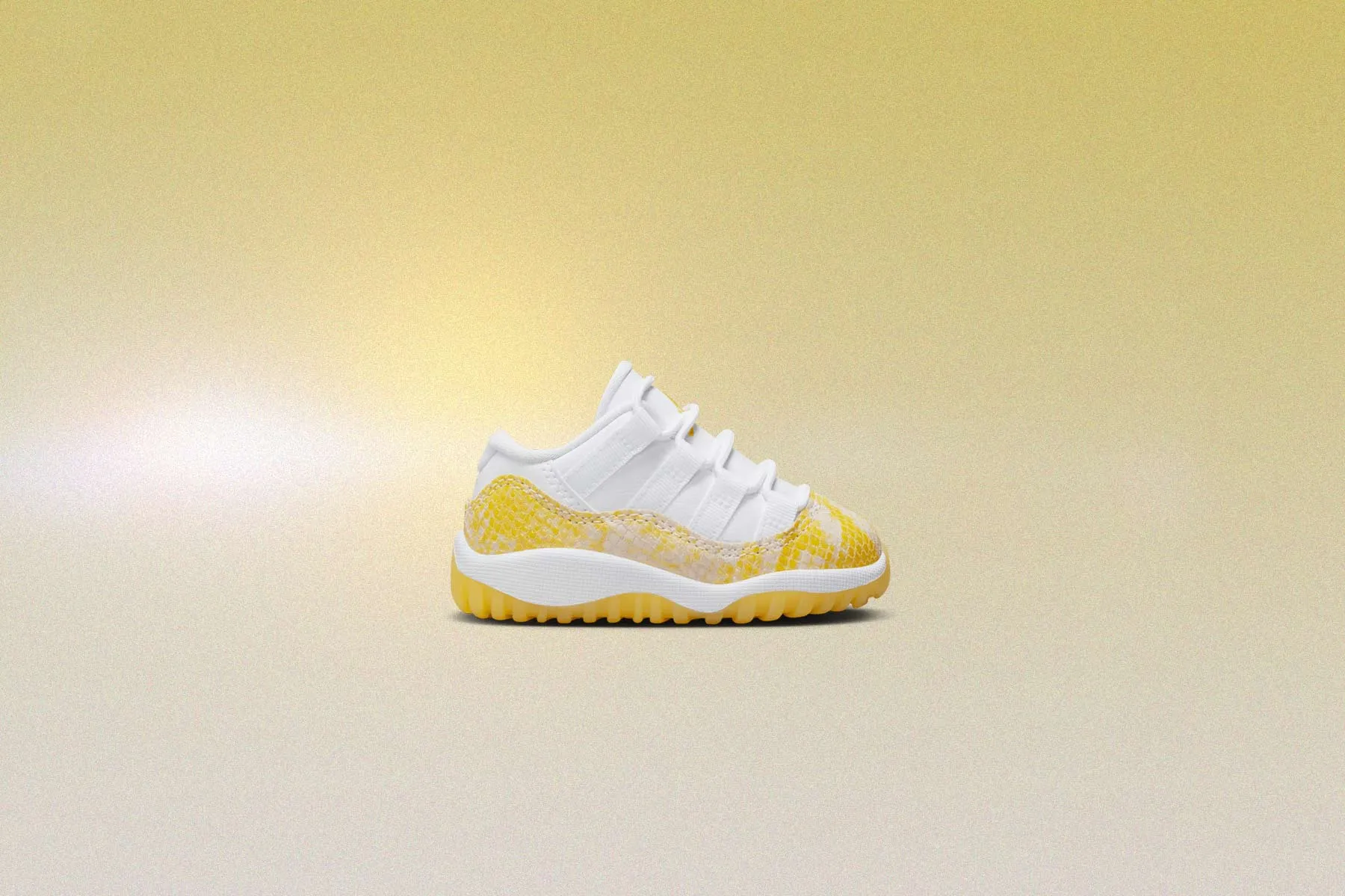 Air Jordan 11 Retro Low (TD) Yellow Snakeskin - White/Tour Yellow/Sail