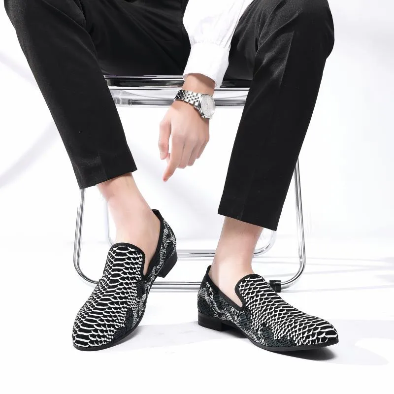 Black Casual Crocodile Striped Pattern Breathable Loafers for Men