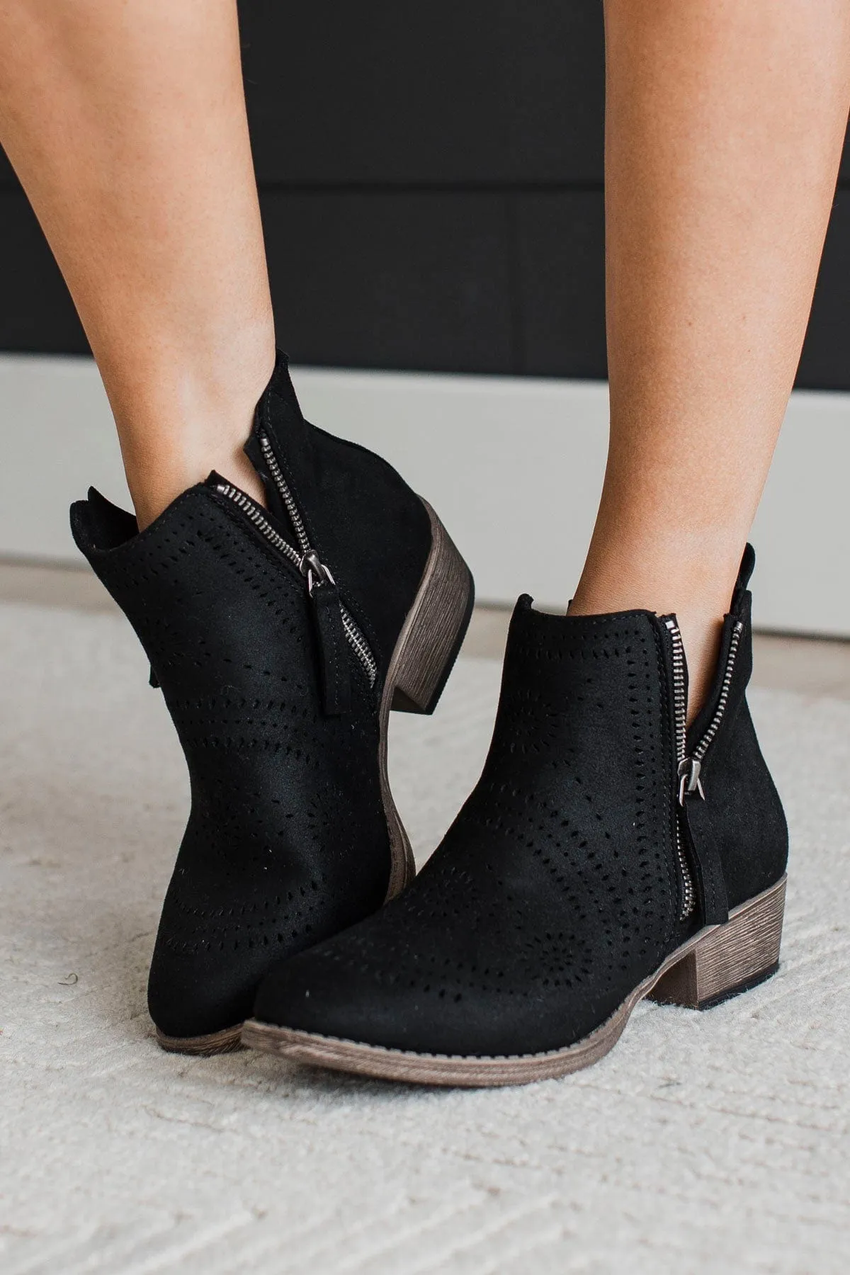 Very G Lisette Booties- Black