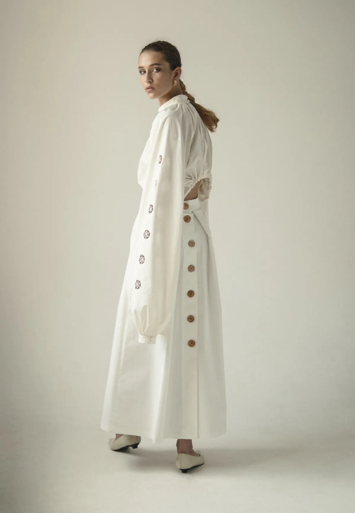 Wooden Buttons Skirt - White